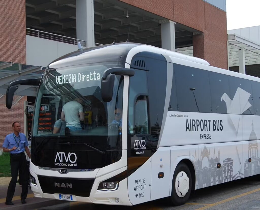 atvo airport venice center