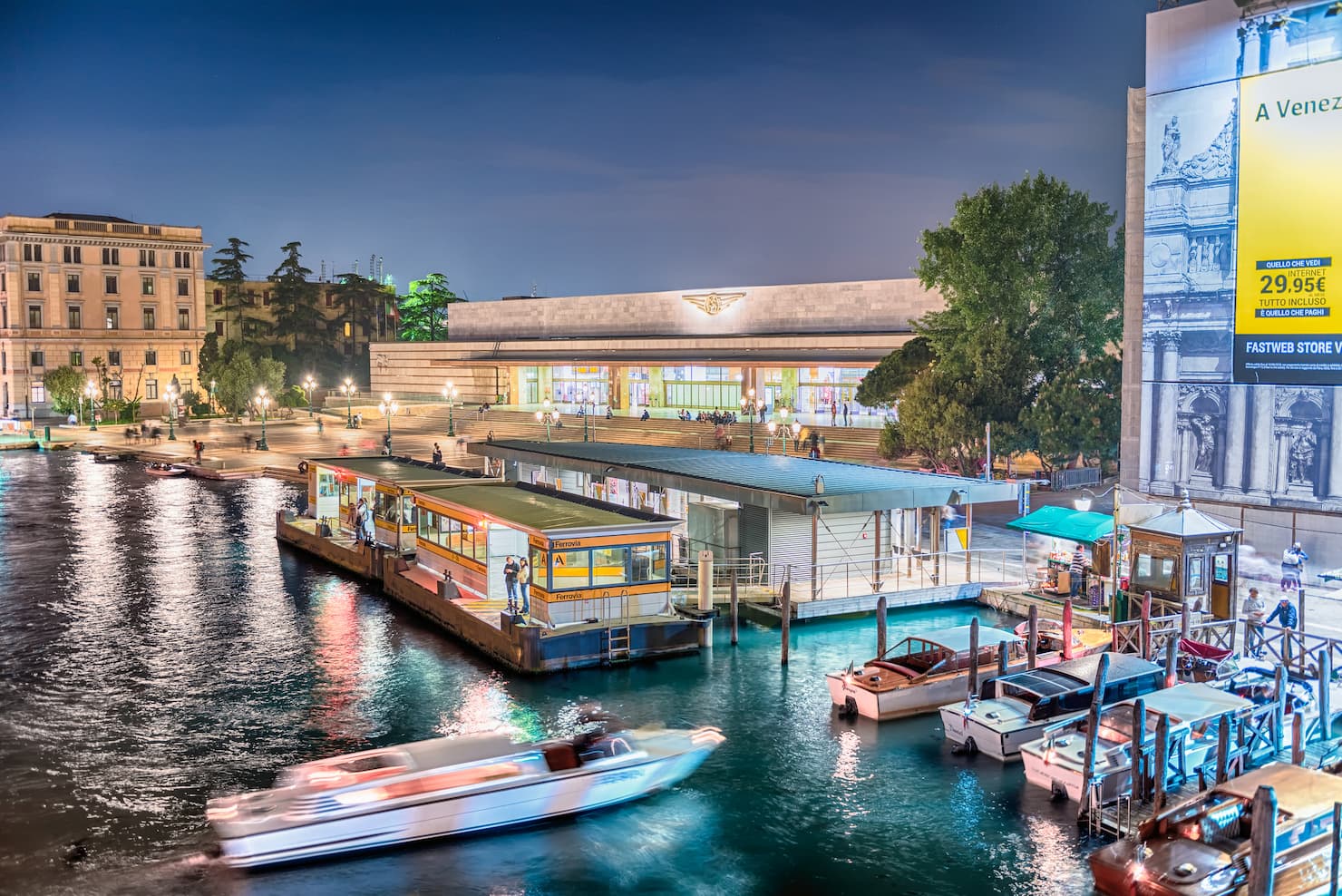 venice santa lucia station